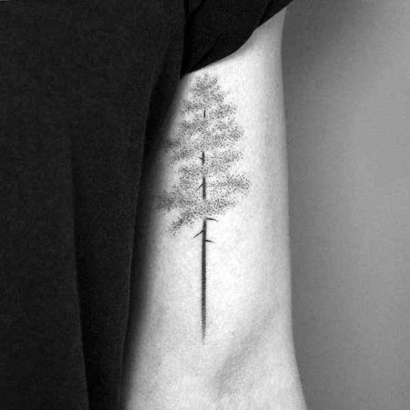 手部树木纹身   一派生机的手部树木纹身图案