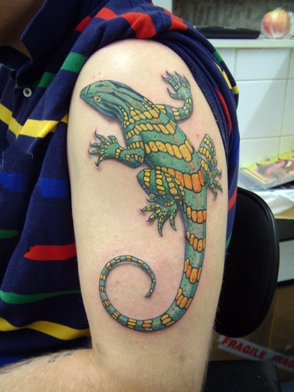 蜥蜴纹身图案  机灵活泼的蜥蜴纹身图案