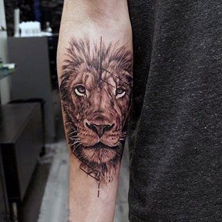 狮子王纹身  霸气而又生动的狮子王纹身图案