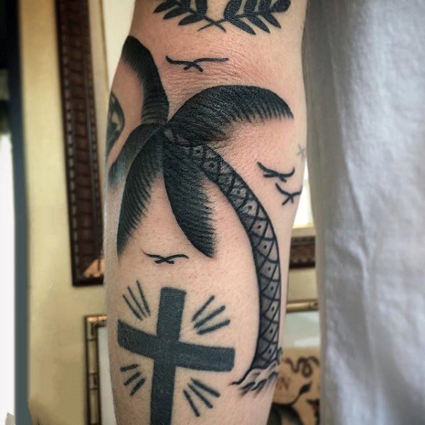 棕榈树纹身图案   清秀挺拔的棕榈树纹身图案