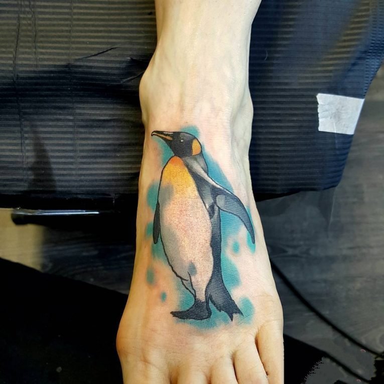 企鹅纹身图   形象呆萌的企鹅纹身图案