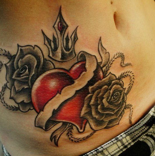 纹身桃心   形态各异的心纹身图案