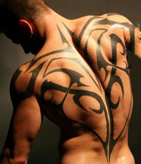 欧美风男简约纹身 霸气的欧美风男简约纹身几何纹身图案