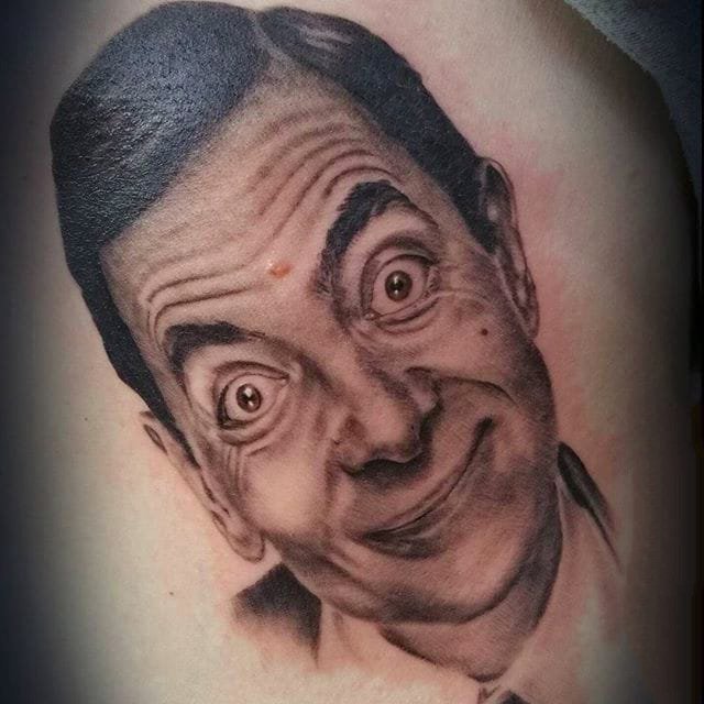 人物肖像纹身 有趣的喜剧艺人憨豆先生纹身图案
