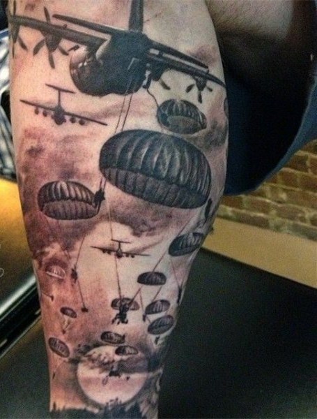 战争题材纹身 冷酷无情的战争题材纹身图案