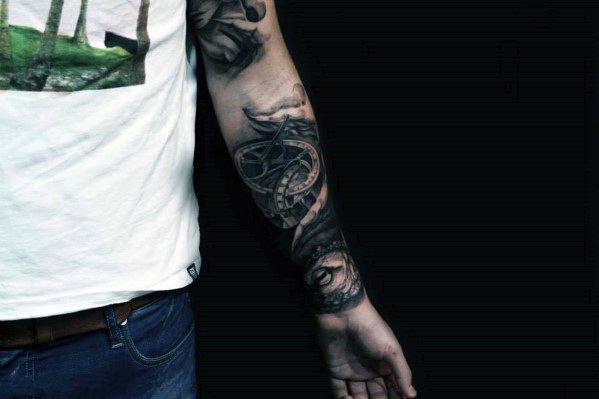 手臂纹身  个性十足的手臂纹身图案