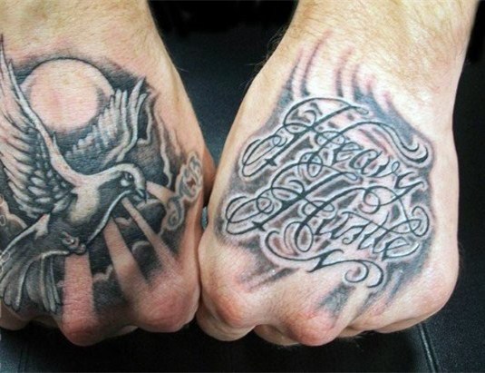 手背纹身   多款风格百变的手背纹身图案