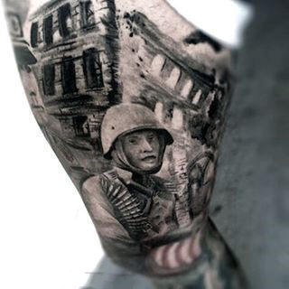 战争题材纹身 战争中的人物士兵纹身图案