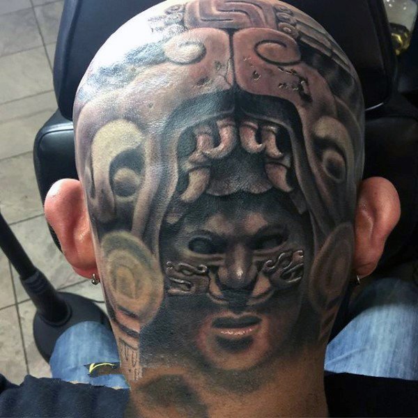 头部纹身图案   个性十足的男生头部纹身图案