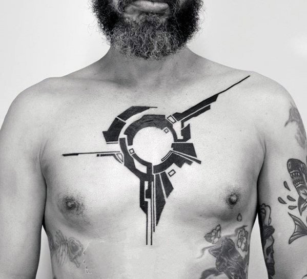 纹身图案胸部男   简单而又别致的男生胸部纹身图案