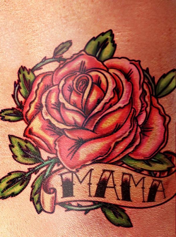 纹身玫瑰花   含蕾欲放的玫瑰花纹身图案