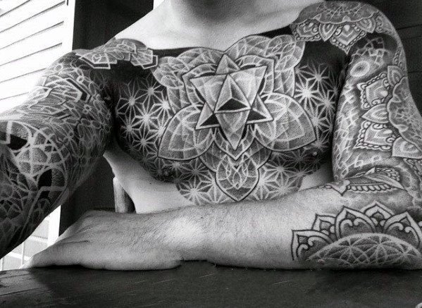 几何纹身图案男   视觉冲击强烈的几何纹身图案