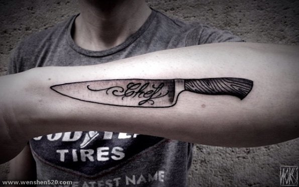 欧美匕首纹身 锋芒逼人的匕首纹身图案