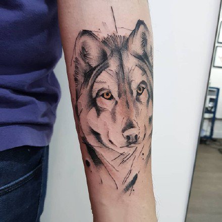 点刺动物纹身-风格霸气的点刺纹身图片