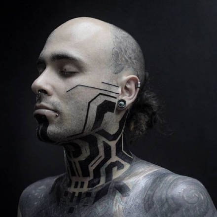 科幻感纹身-来自新西兰纹身艺术家的未来主义纹身图