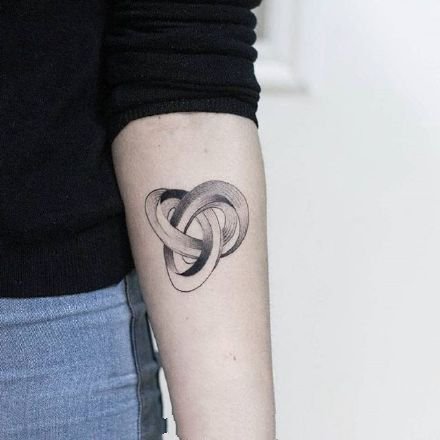 简约纹身-个性十足适合在手臂的简约点刺纹身图片