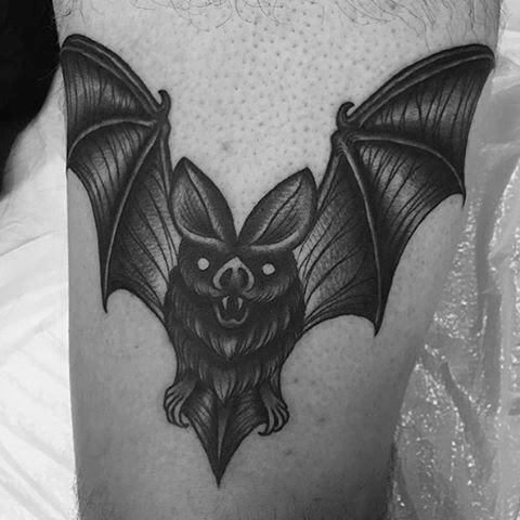 蝙蝠纹身图案-10张迅猛而又精准的蝙蝠纹身图案