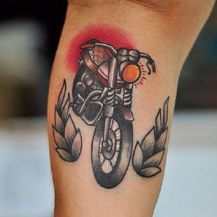 一组复古oldschool风格的摩托车纹身图案图片