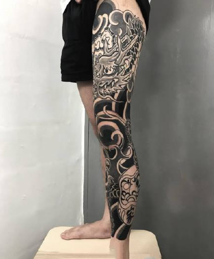 传统花腿纹身--18张传统风格的大花腿纹身图案作品