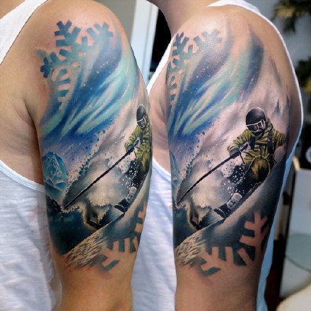 大神级的一组大臂腿部水彩写实纹身作品图案