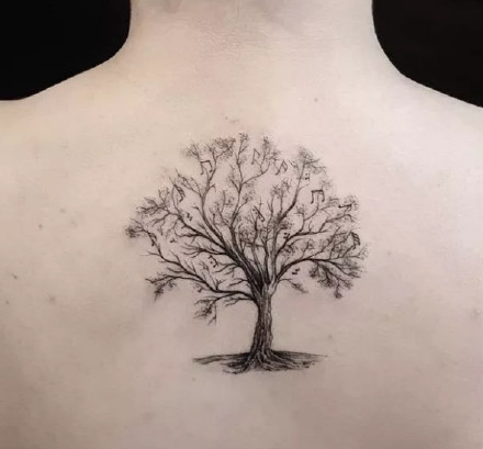 很酷的一组小树主题的纹身图案9张