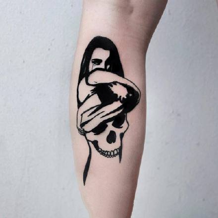 深黑色调的一组scohool风格的纹身图案9张