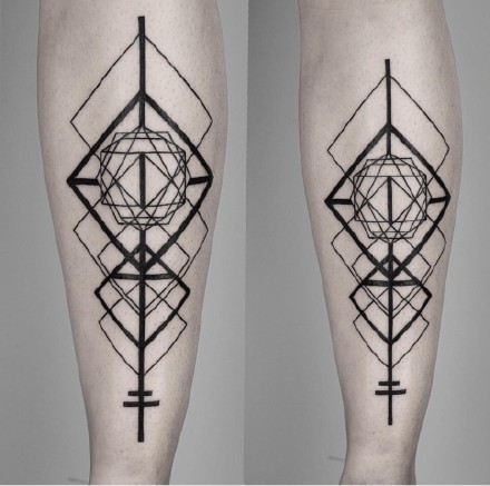 18张线条组成的个性几何图形纹身图案