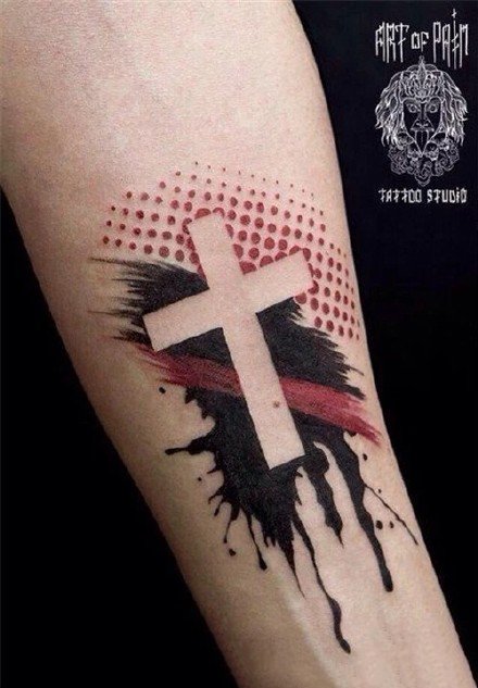 宗教人士喜欢的一组十字架纹身图片