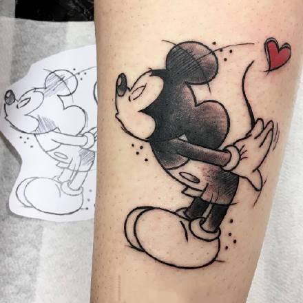 可爱的9张卡通米老鼠纹身图片