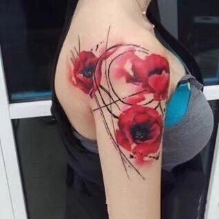18张适合女士的红色小清新花朵纹身图案