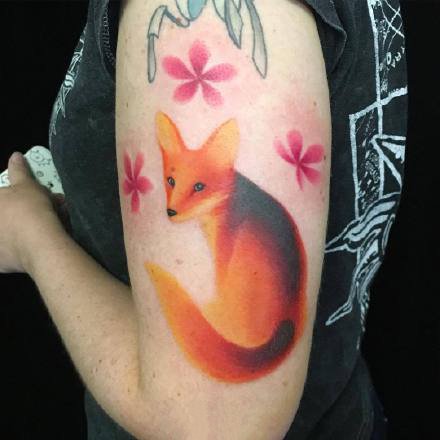 一组创意狐狸的水彩等纹身图案