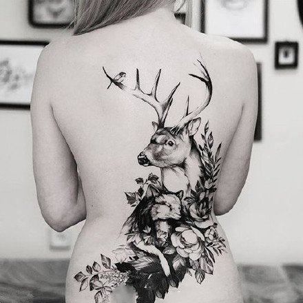 鹿角和小花花组合的黑灰纹身作品9张
