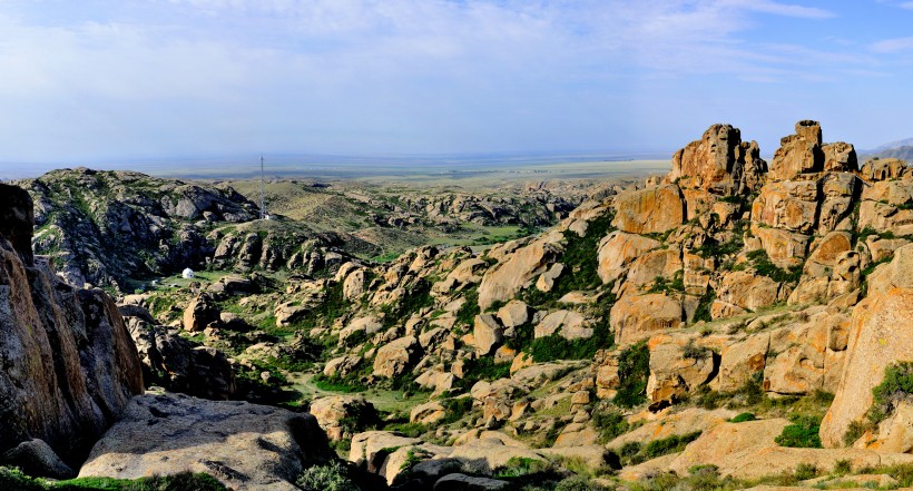 新疆北疆跌宕起伏的山脉自然风景图片(11张)