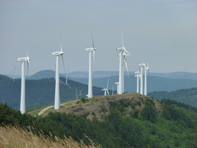 高大的风力发电机图片(13张)
