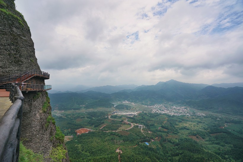 江西龙南县小武当山风景图片(10张)