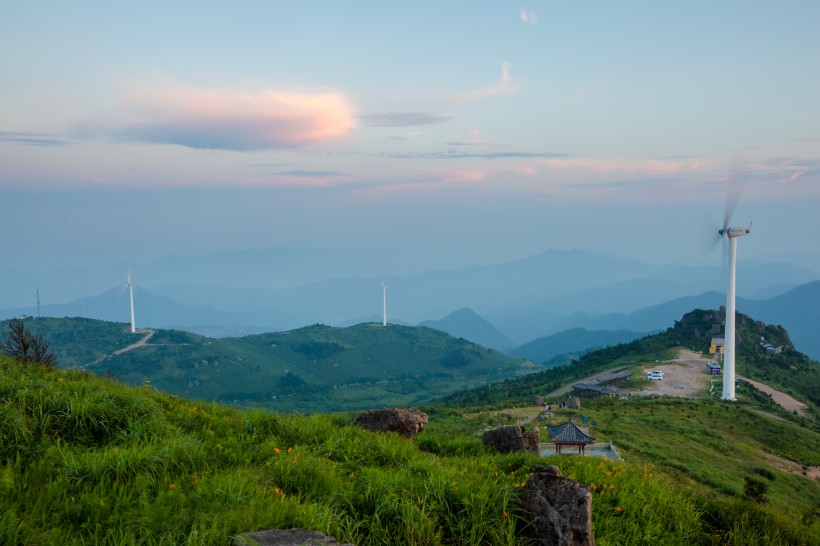 群山峻岭风景图片(9张)