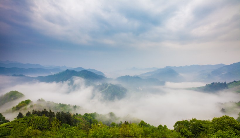 群山峻岭风景图片(9张)