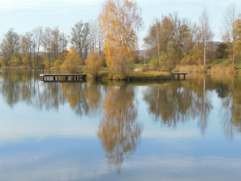 平静的湖面风景图片(13张)