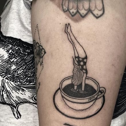 27张咖啡主题的纹身图案欣赏