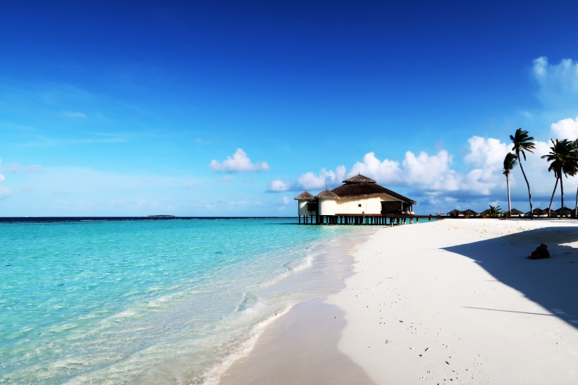 马尔代夫海边房屋风景图片(12张)