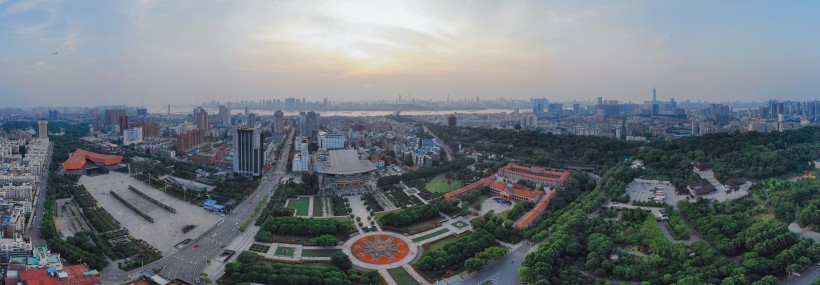 湖北武汉建筑风景图片(8张)