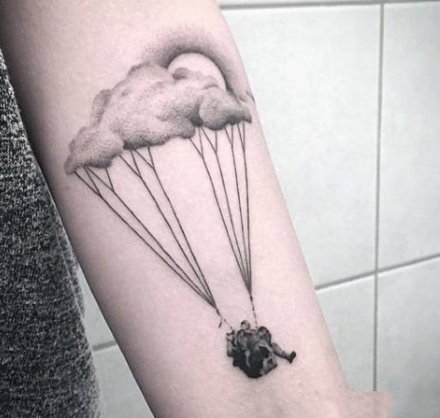 一组9张降落伞主题纹身图案
