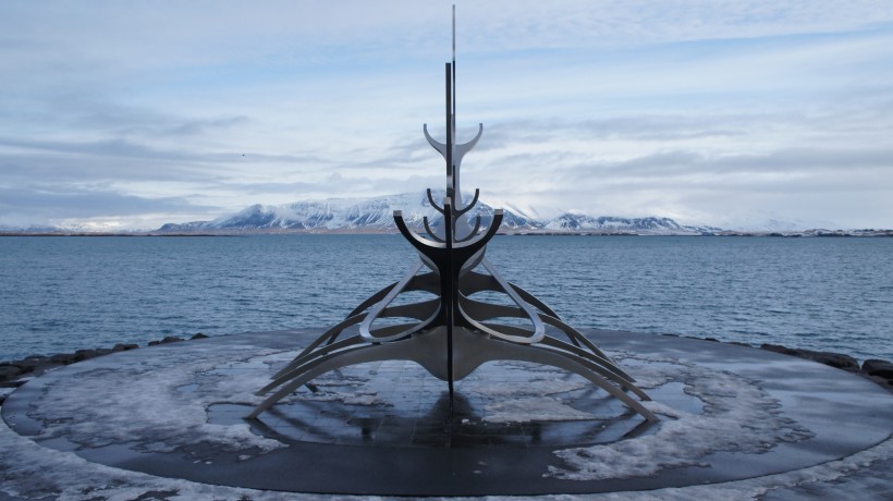 冰岛首都雷克雅未克著名景点太阳船图片(10张)