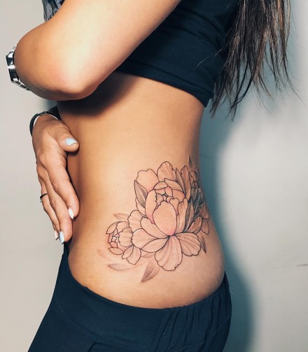 女生腰部很好看的一组纹身图案