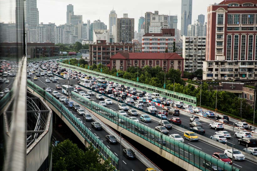 拥堵的城市交通图片(15张)
