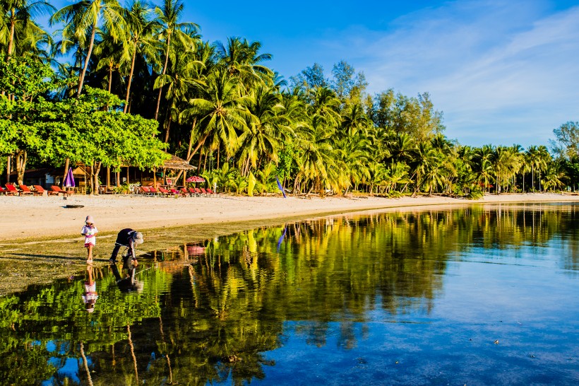泰国苏梅岛海边风景图片(12张)