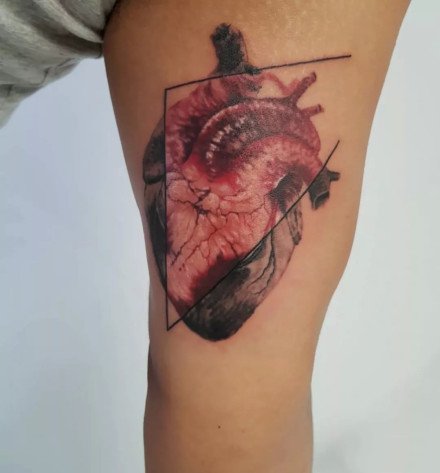 一组心脏纹身图案作品欣赏