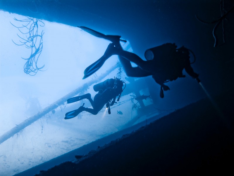 海底潜水人物图片(11张)