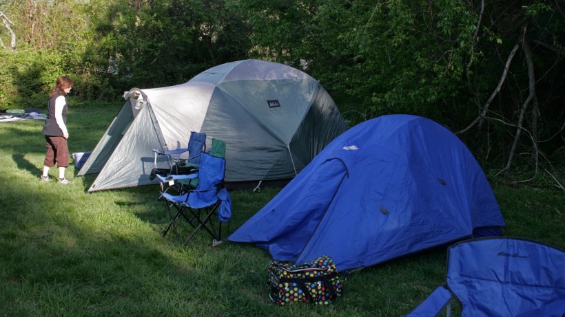 野外露营搭建的帐篷图片(15张)