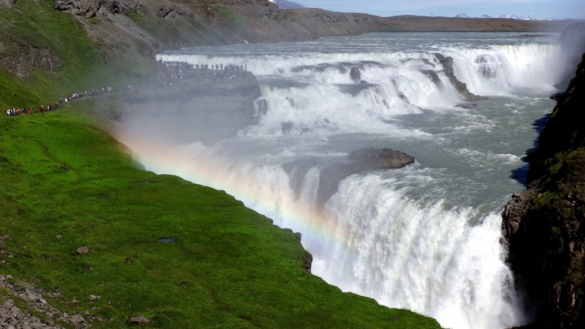 冰岛马鬃瀑布风景图片(9张)